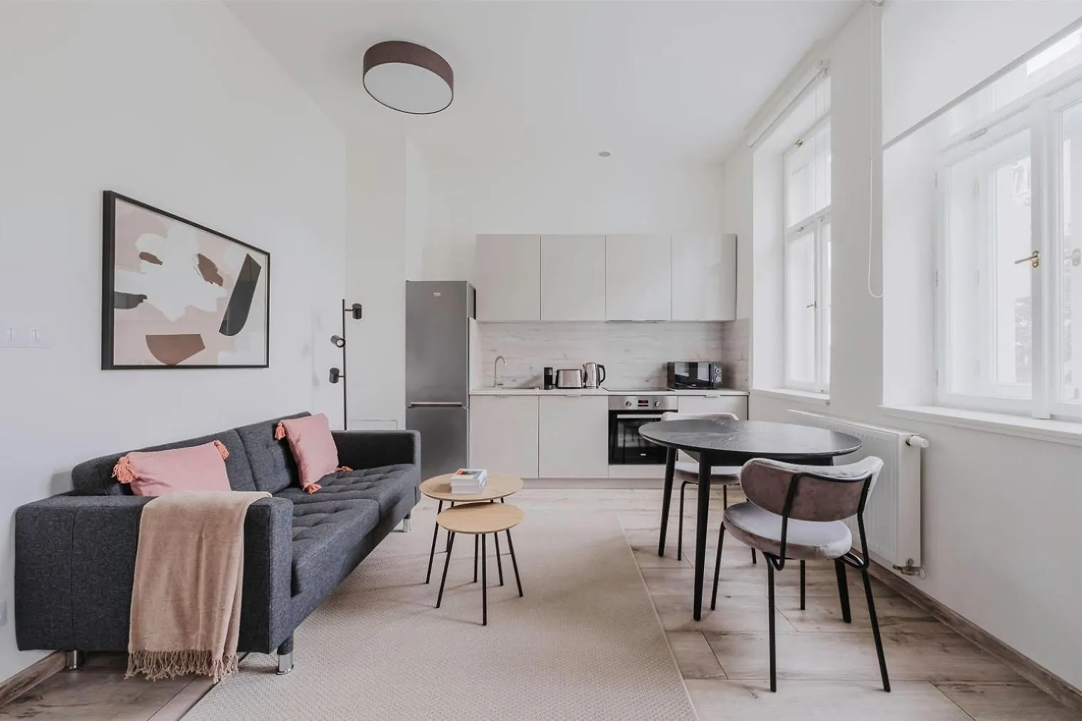 Blueground Prague 3 Furnished Zizkov Tower Prg-34 Apartment